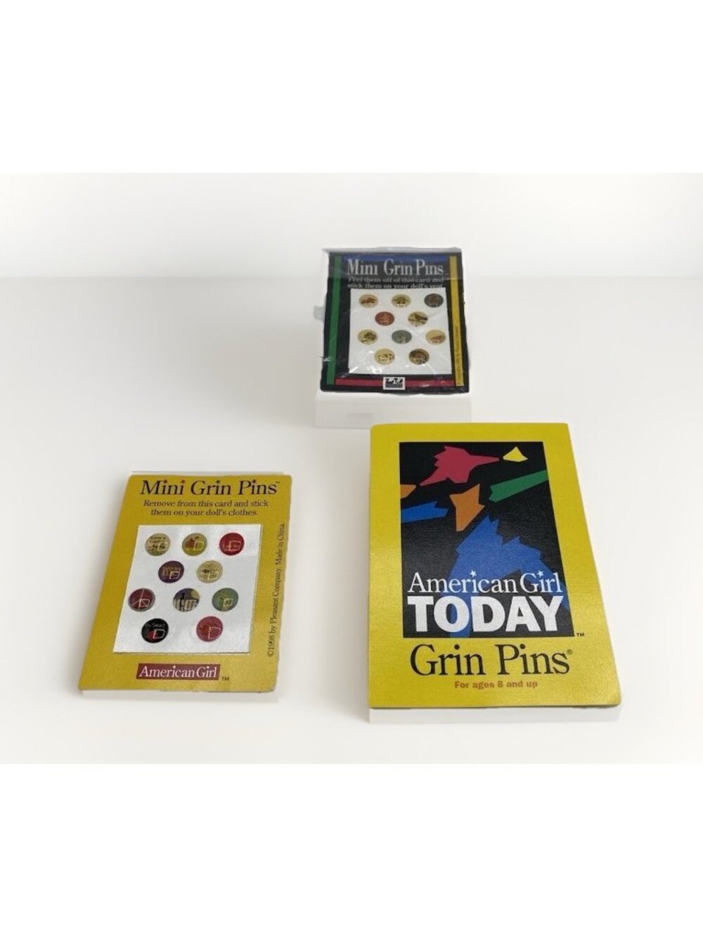 Vtg Pleasant Company American Girl Mini Grin Pins Stickers Lot of 2 1998